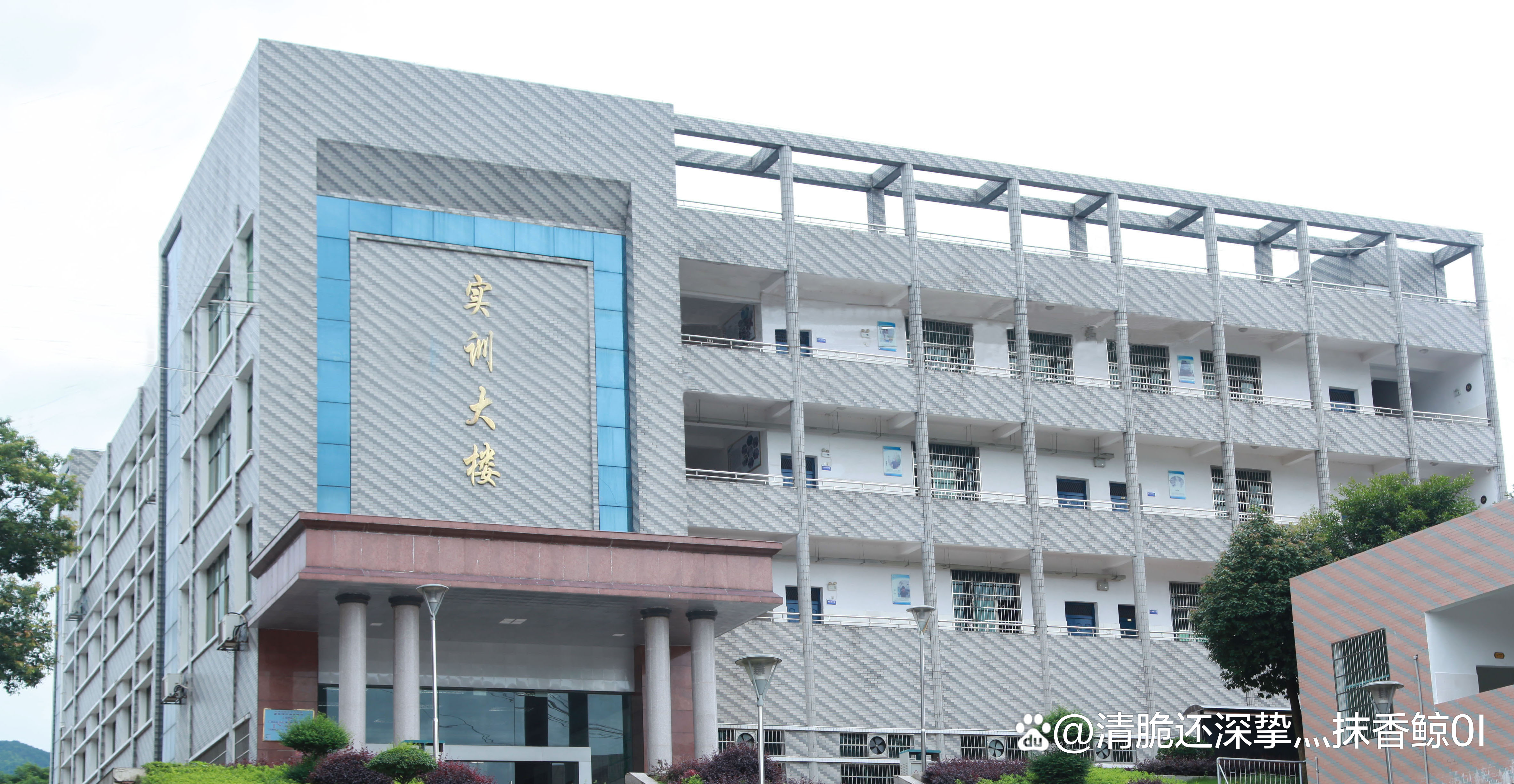 长沙环球职业中专学校校园图片