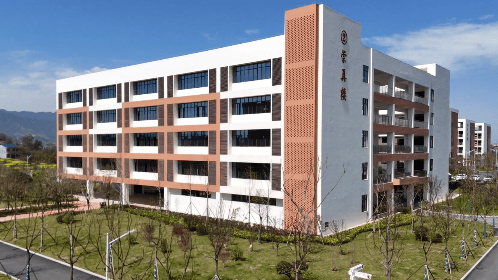 湖南省茶陵县职业中等专业学校校园图片