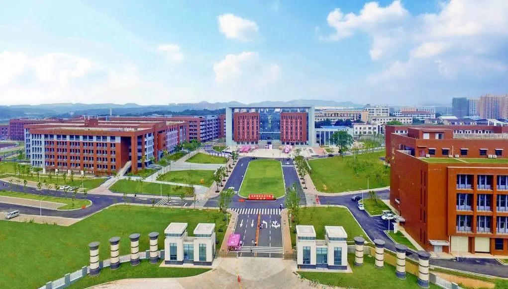 攸县求实职业学校校园图片