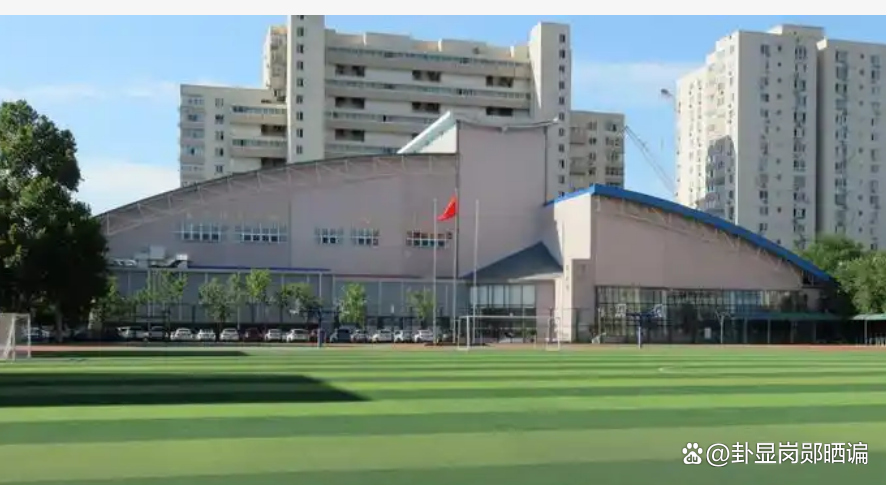 湖南省经济贸易职业中专学校校园图片