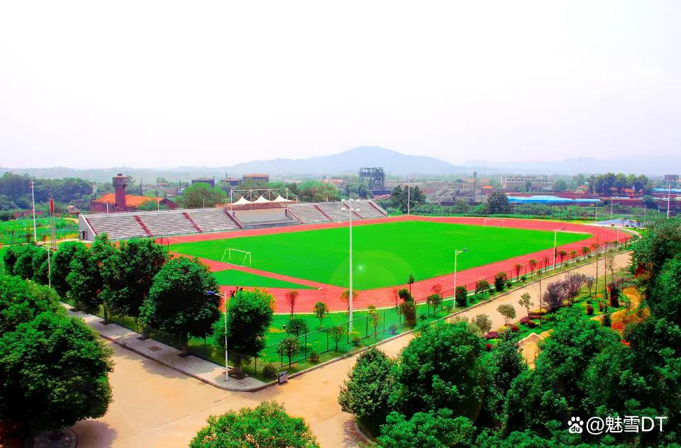 衡阳农工贸职业学校校园图片