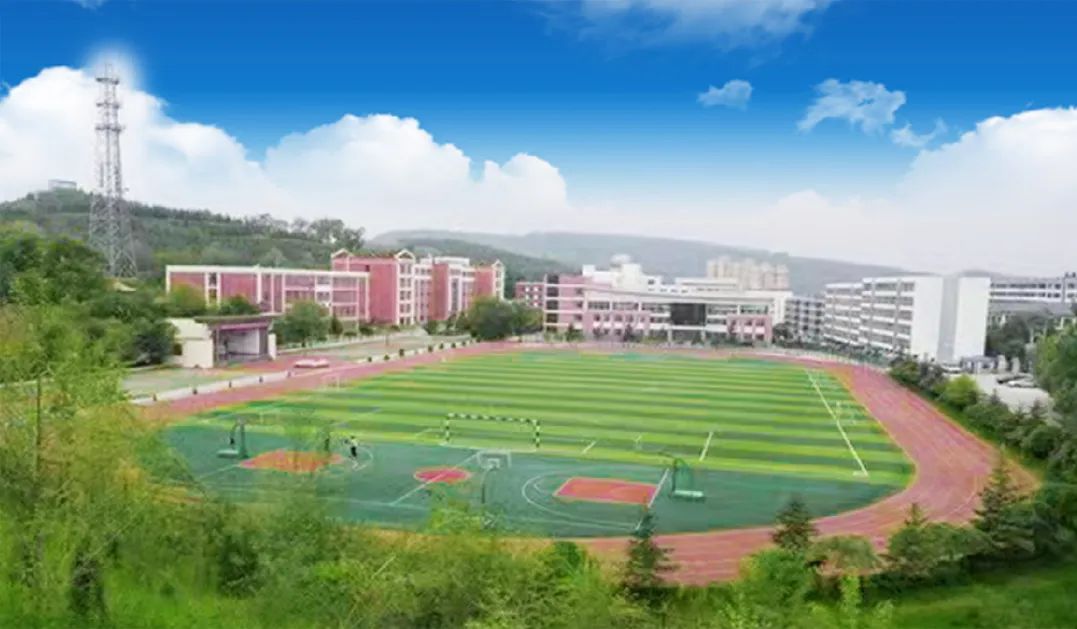 衡阳市蔡伦科技中等职业学校校园图片