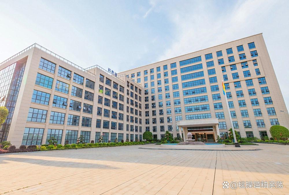 衡阳现代铁路工程学校有限公司校园图片