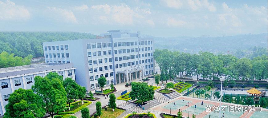 邵阳市机电职业技术学校校园图片