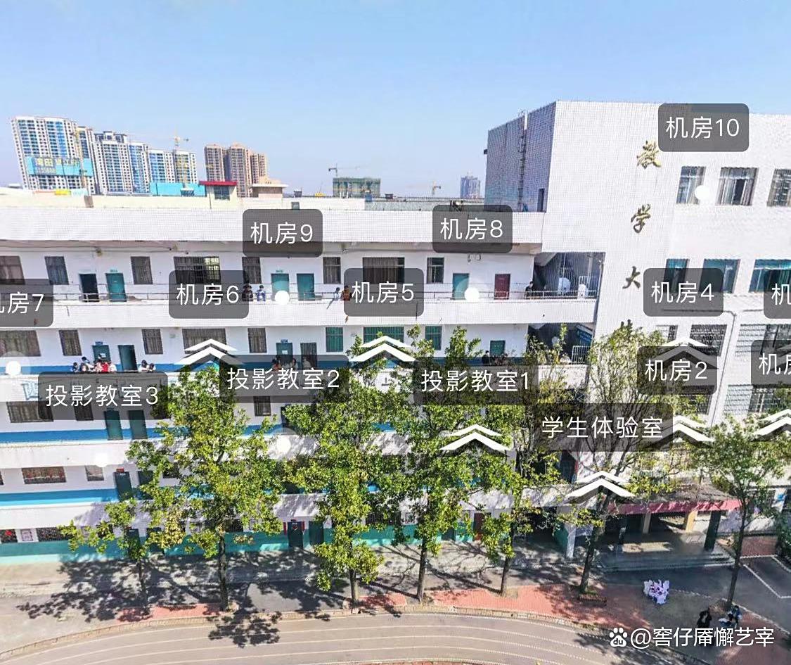 邵阳精英中等职业技术学校有限责任公司校园图片