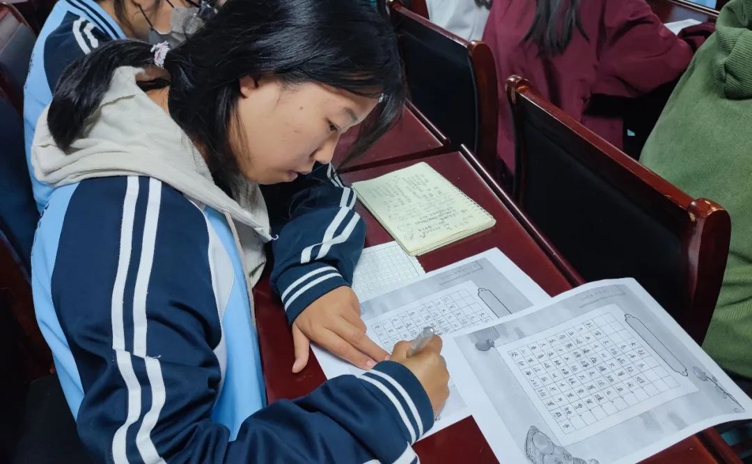 隆回县湖湘中等职业技术学校有限公司校园图片