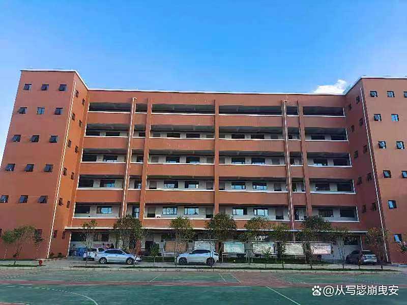 邵阳市海俊护理职业学校有限公司校园图片