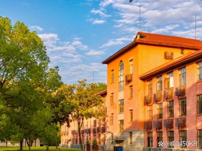 邵阳市华南旅游中等职业技术学校有限公司校园图片