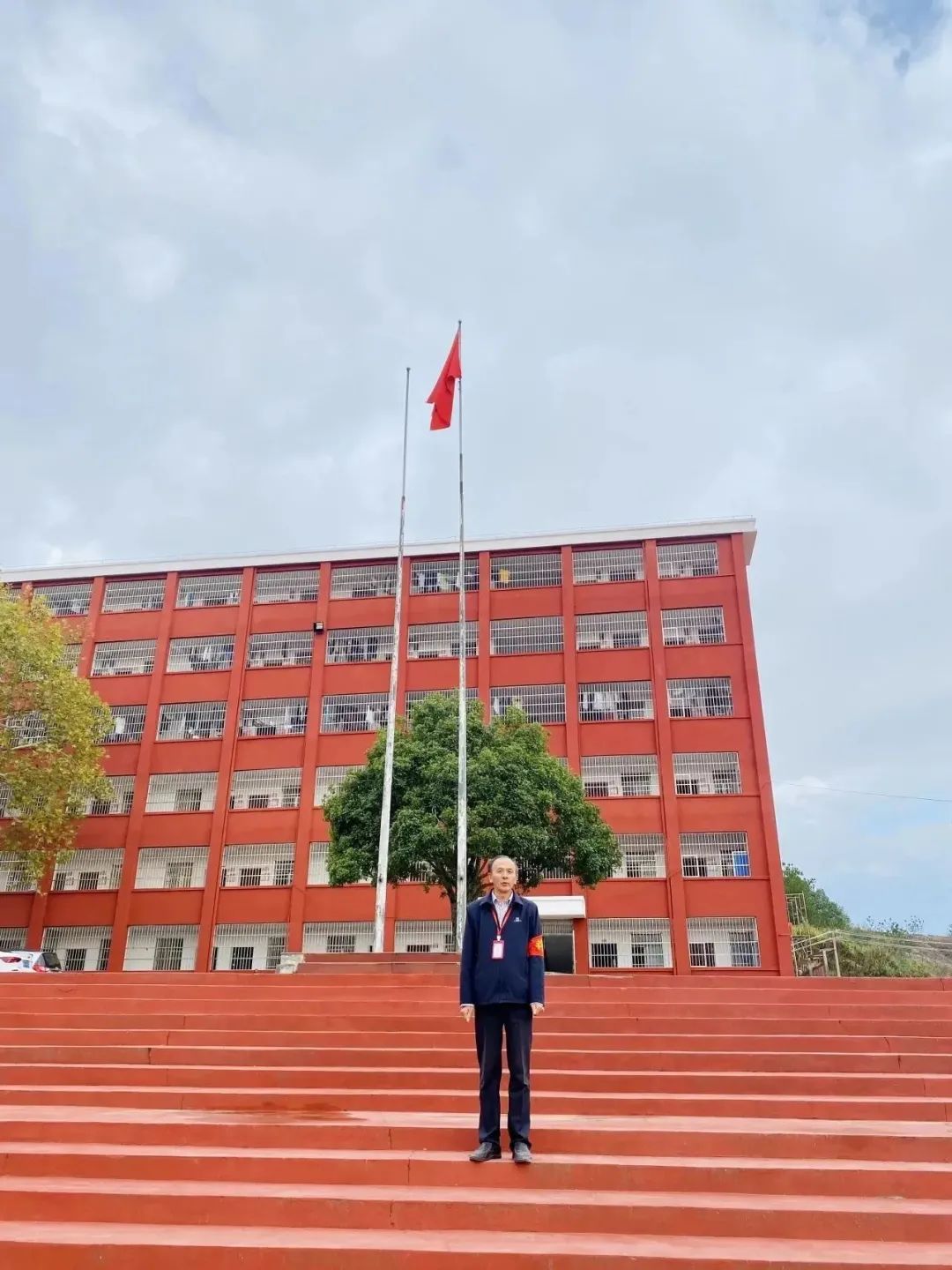 岳阳县新科职业技术学校校园图片