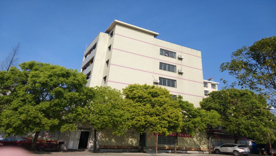 安乡创维职业技术学校校园图片