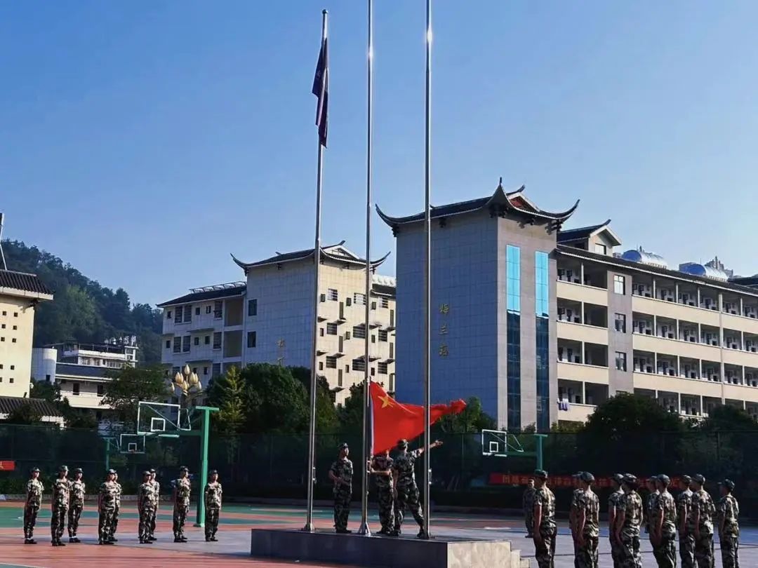 桑植县职业中等专业学校校园图片