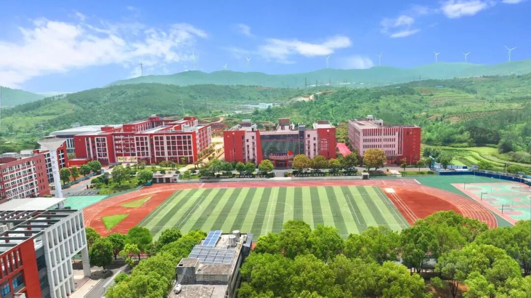 宜章县中等职业技术学校校园图片