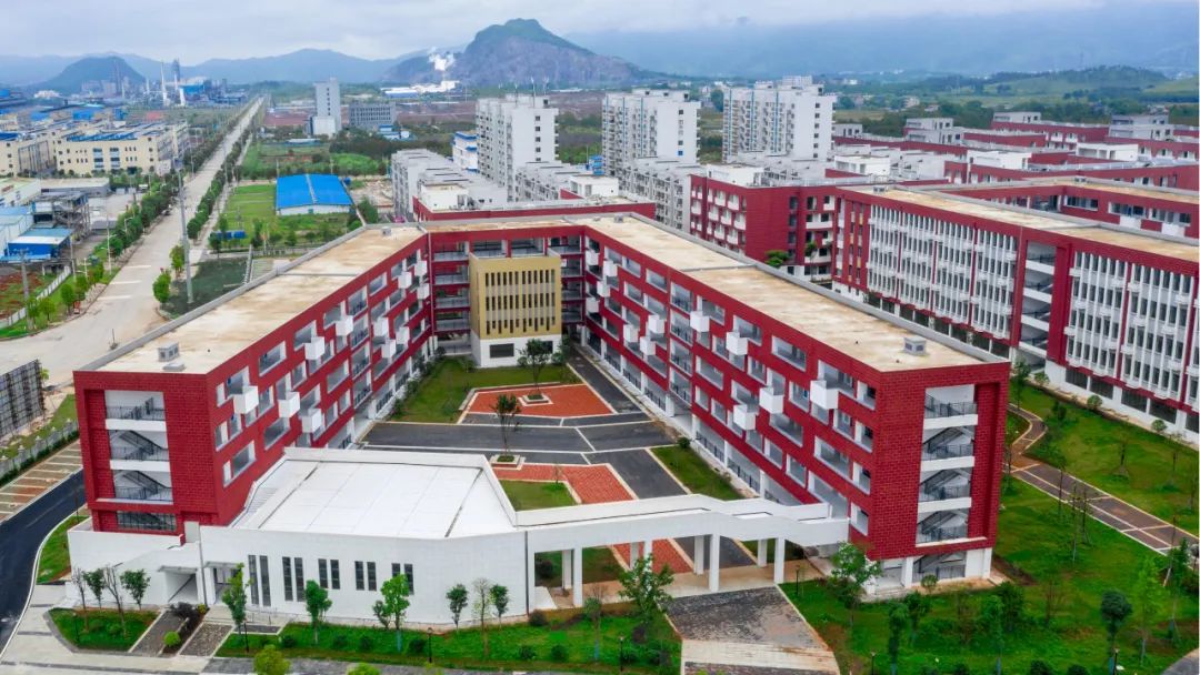 宁远县职业中专学校校园图片