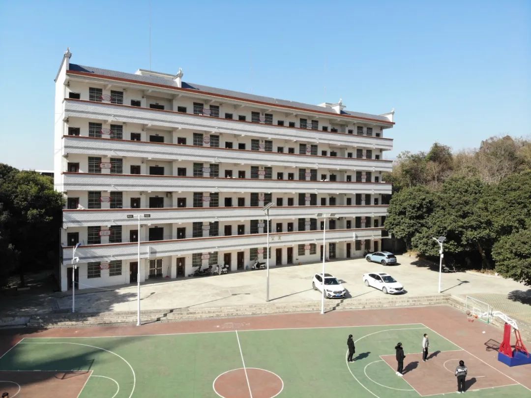 江永县职业中专学校校园图片