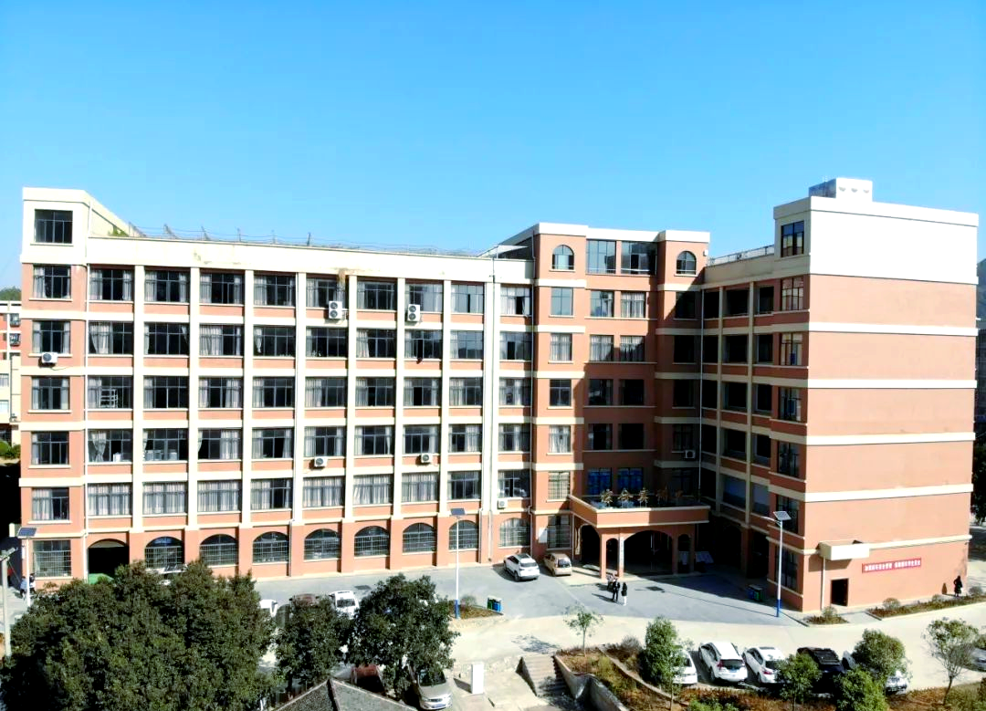 江永县职业中专学校校园图片