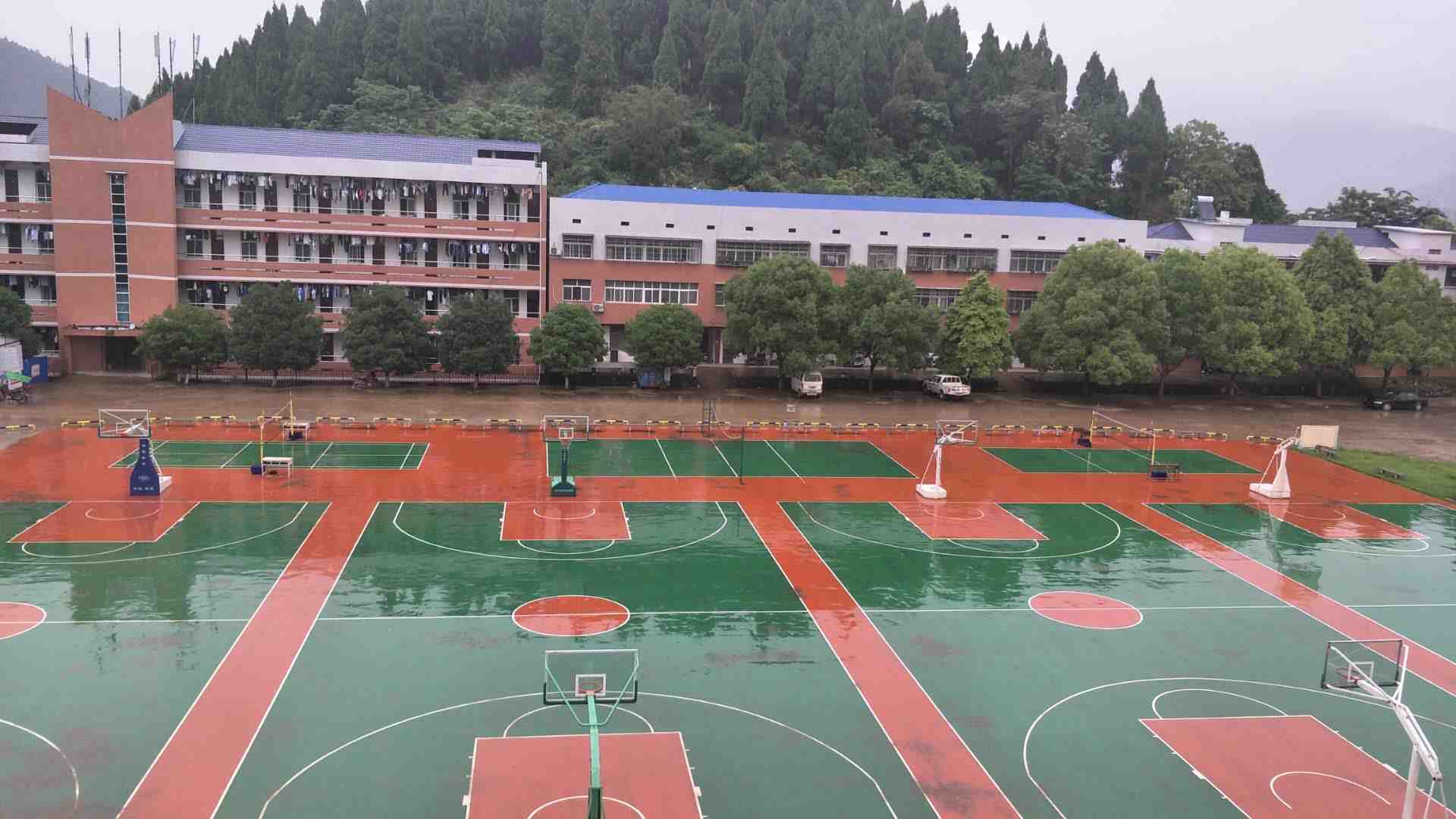 双牌县职业技术学校校园图片