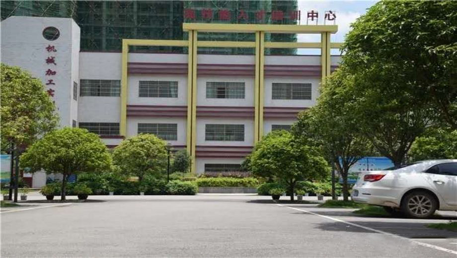 新田县职业中等专业学校校园图片