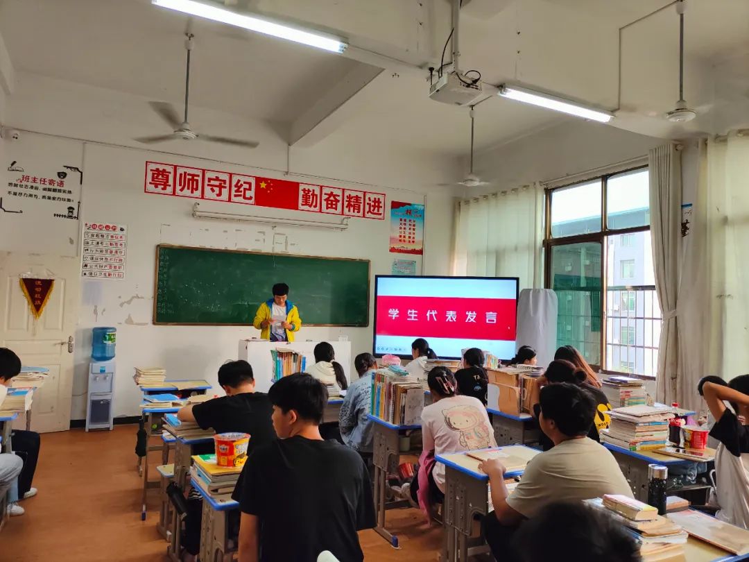 永州湘南旅游学校校园图片