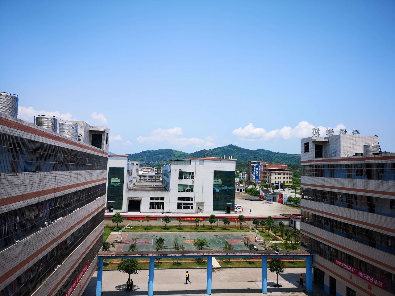 东安金桥中等职业学校校园图片