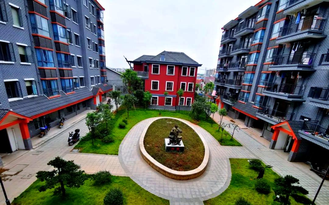 怀化市精武体育艺术职业学校 怀化市精武体育艺术职业学校校园图片