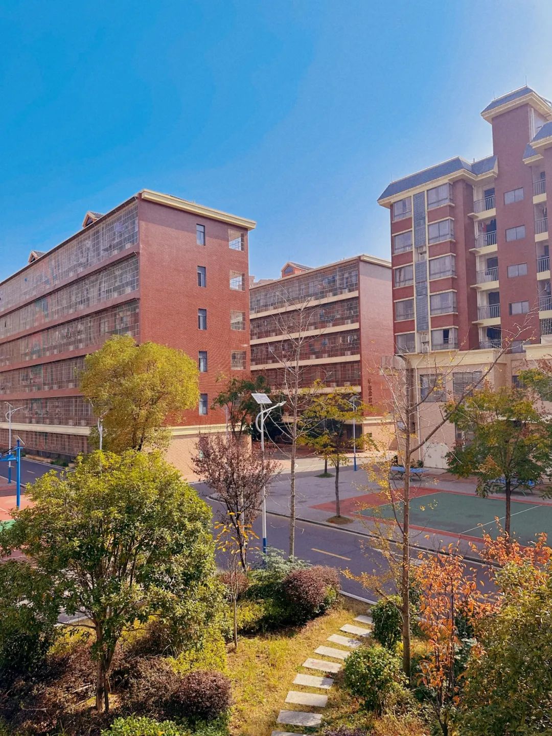 衡阳市湘鹏中等职业技术学校 衡阳市湘鹏中等职业技术学校校园图片